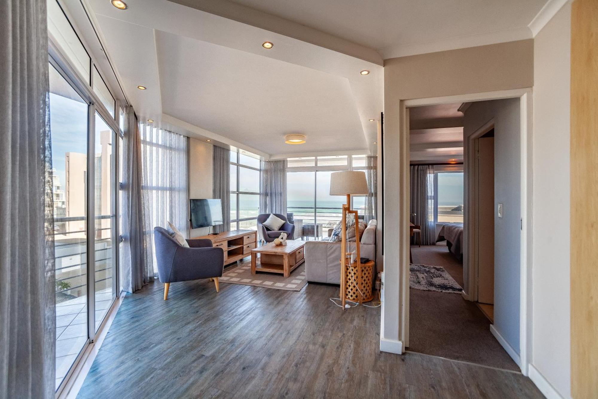 Luxury Ocean View Beachfront 2 Bed Apartment -206 The Waves, Blouberg, Cape Town Блуберґстранд Екстер'єр фото