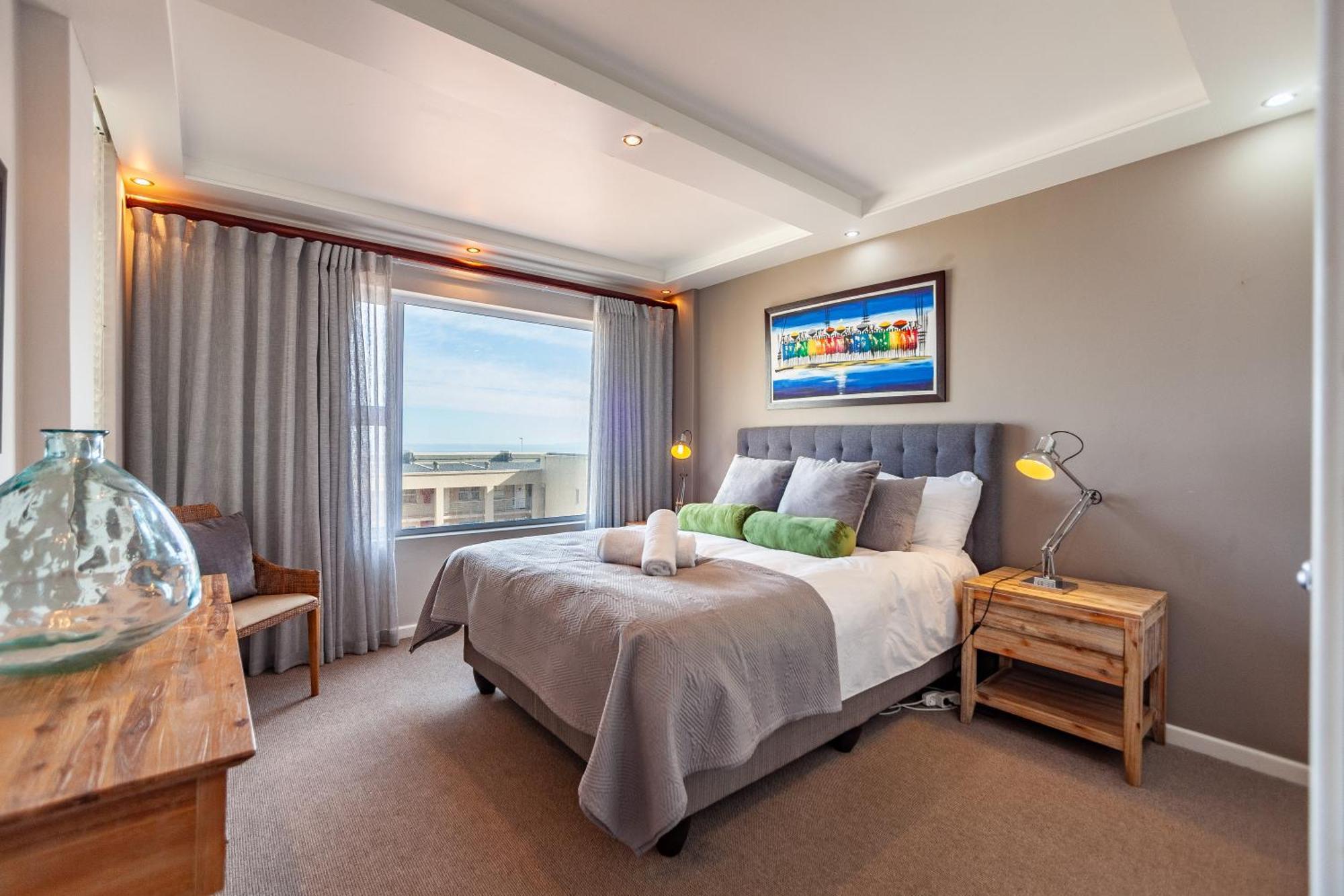 Luxury Ocean View Beachfront 2 Bed Apartment -206 The Waves, Blouberg, Cape Town Блуберґстранд Екстер'єр фото