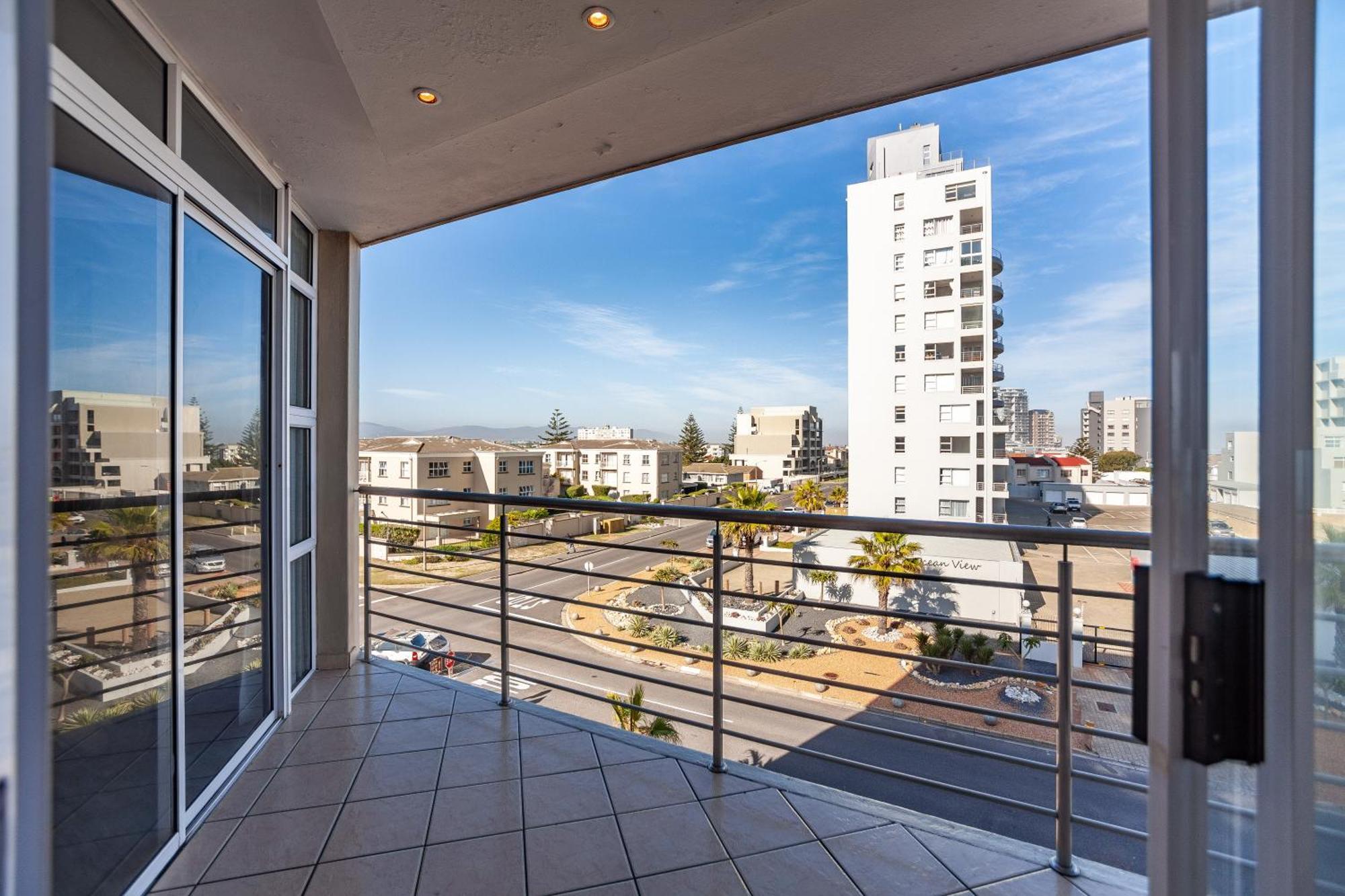 Luxury Ocean View Beachfront 2 Bed Apartment -206 The Waves, Blouberg, Cape Town Блуберґстранд Екстер'єр фото
