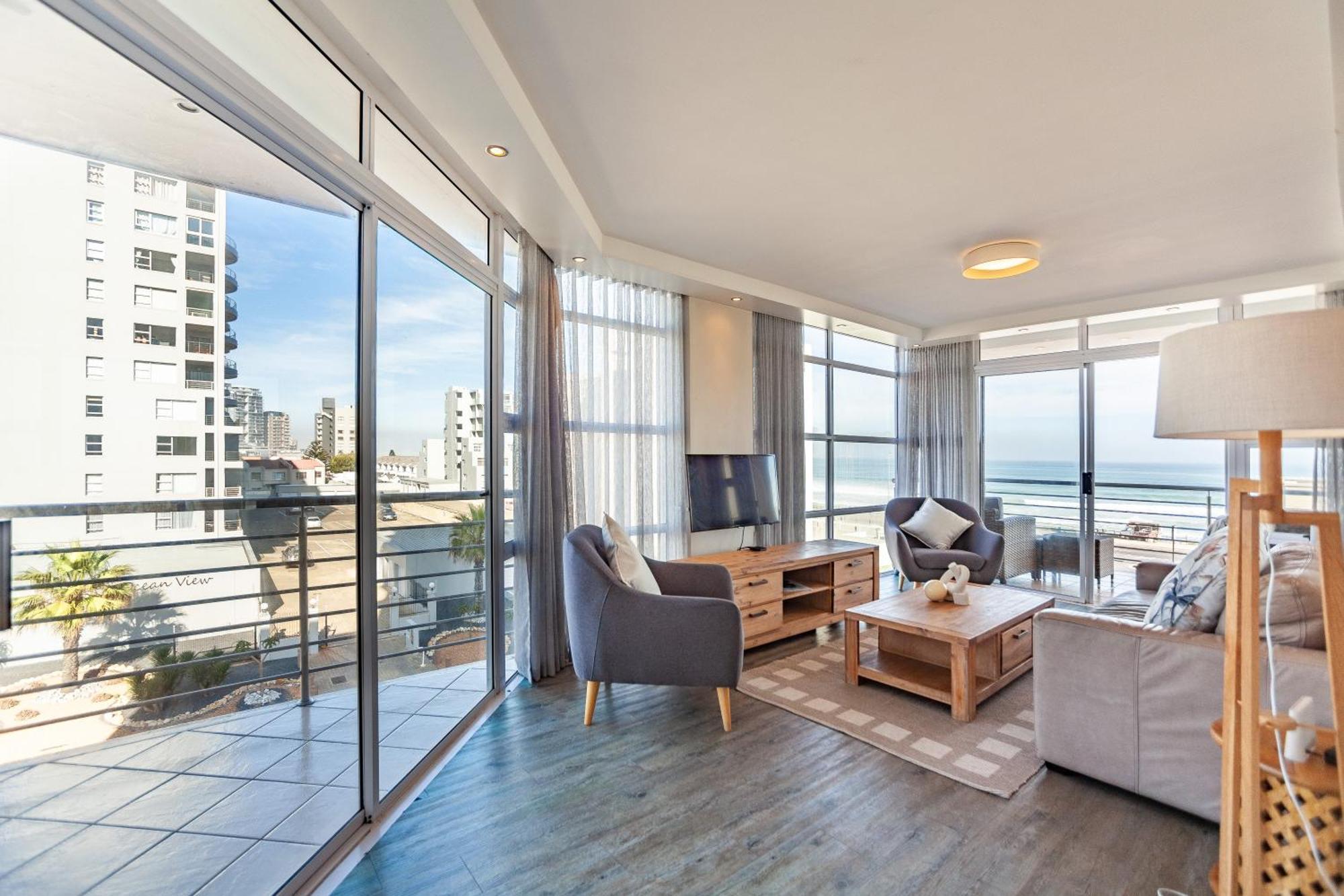 Luxury Ocean View Beachfront 2 Bed Apartment -206 The Waves, Blouberg, Cape Town Блуберґстранд Екстер'єр фото